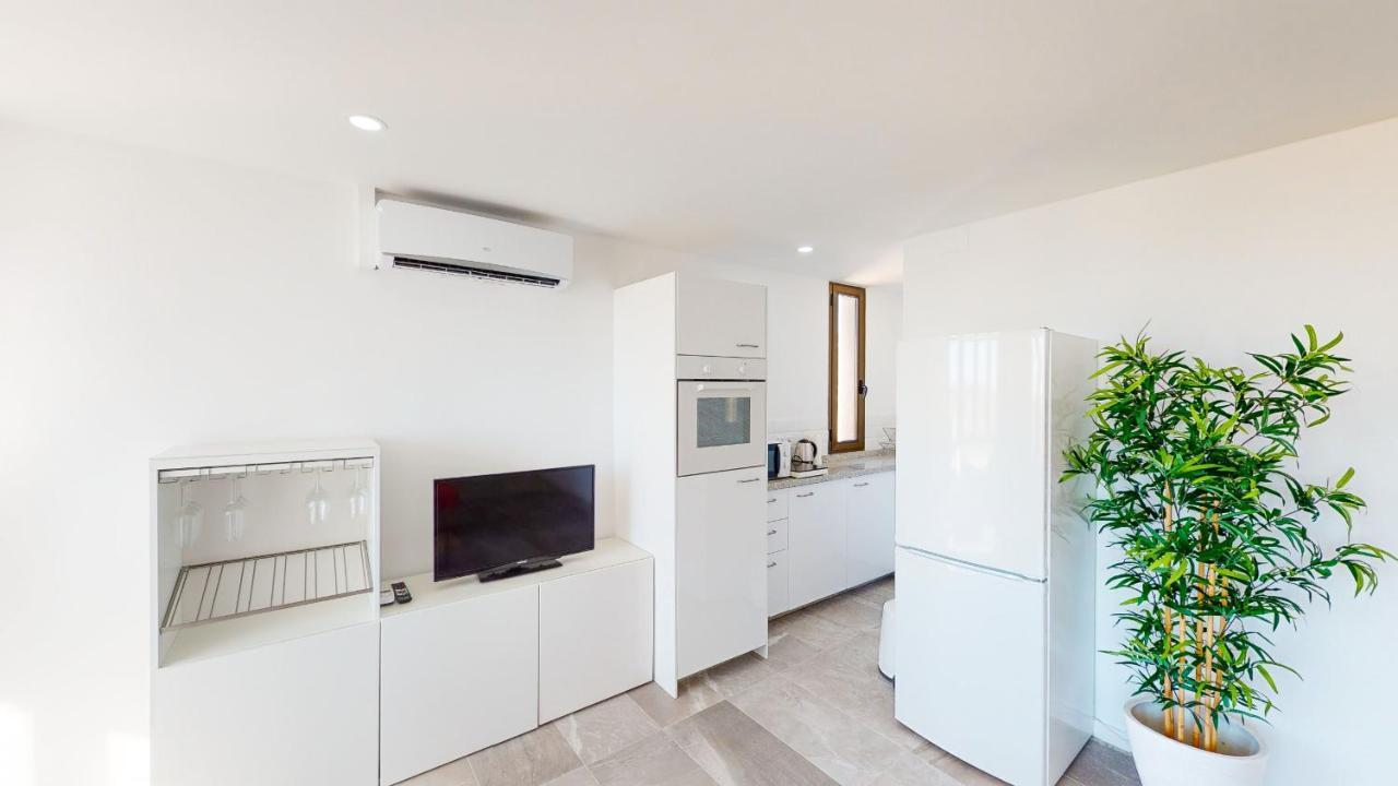 Las Palmeras - Best Location Cozy Apartment Fuengirola Bagian luar foto