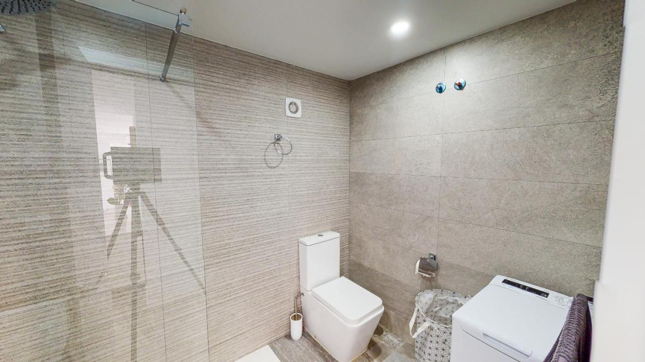 Las Palmeras - Best Location Cozy Apartment Fuengirola Bagian luar foto